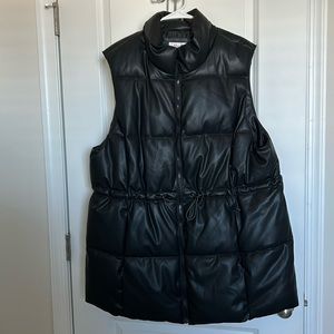 Faux leather 2x puffer with adjustable waist